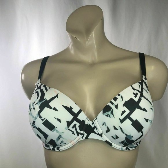 Victoria's Secret by Pink Padded Underwire Push - Picture 3 of 6